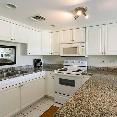 Beach Living At Island Pine Villas Blp George Town Eksteriør bilde