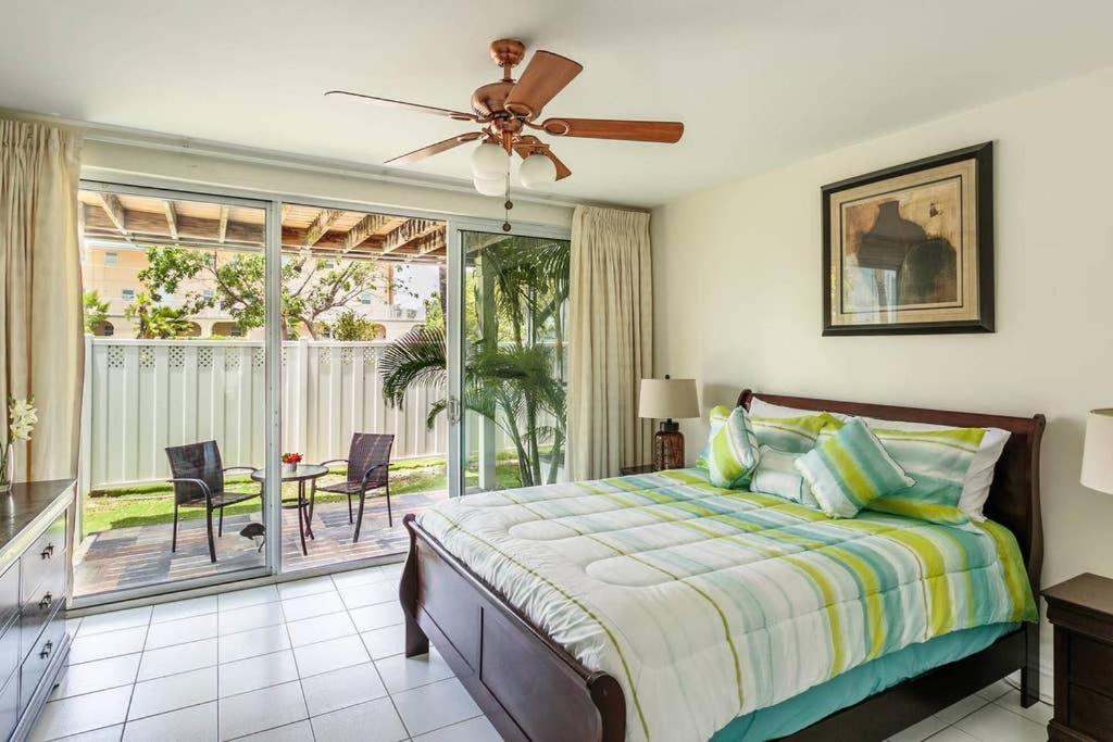 Beach Living At Island Pine Villas Blp George Town Eksteriør bilde